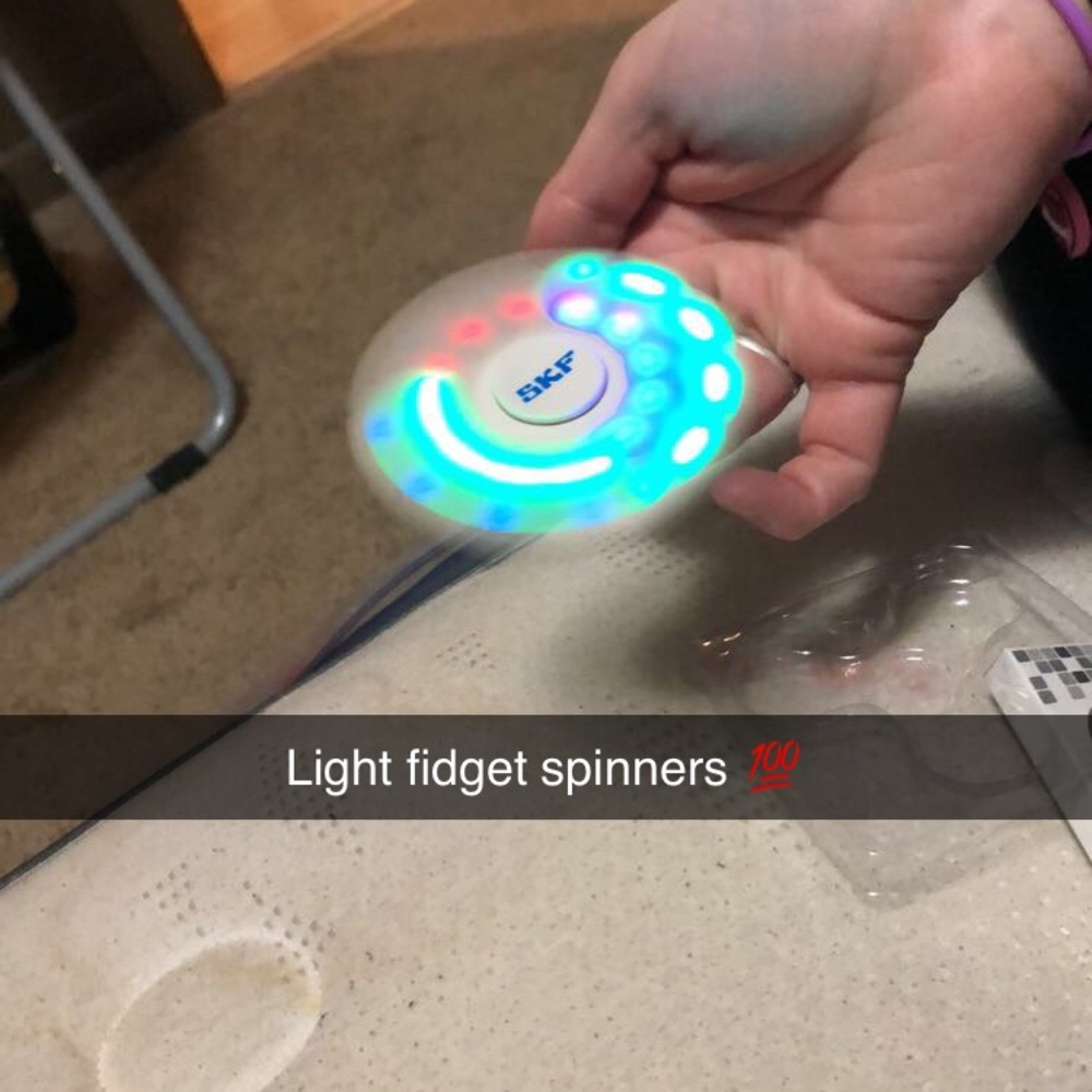 Fidget Spinner Light - Picture 2 of 2